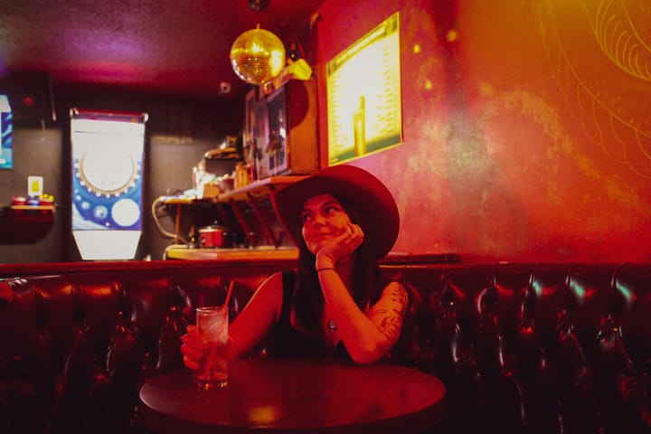 INTERVIEW: Verna Margaret Finds Community In Returning to Country Music